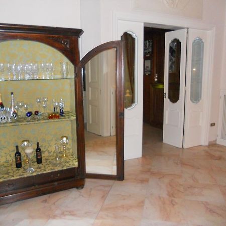 Palazzo Magnocavallo B&B Nápoly Kültér fotó