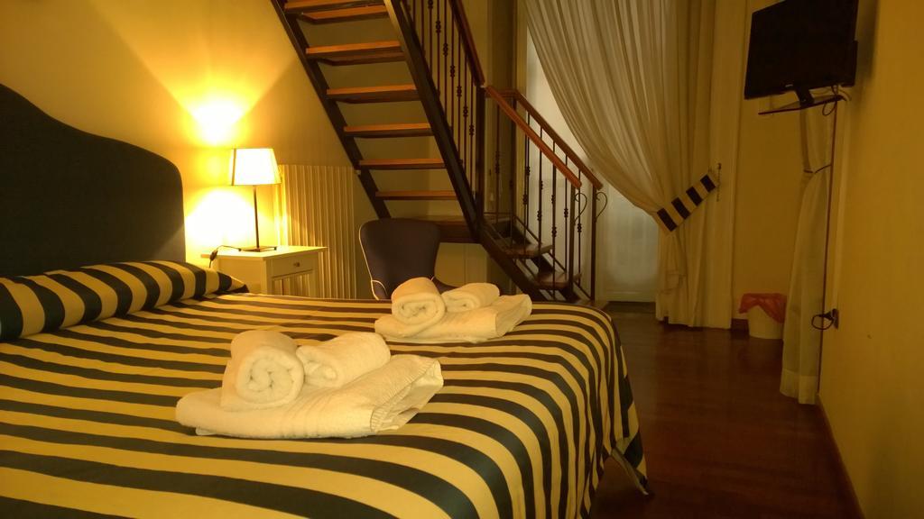 Palazzo Magnocavallo B&B Nápoly Szoba fotó