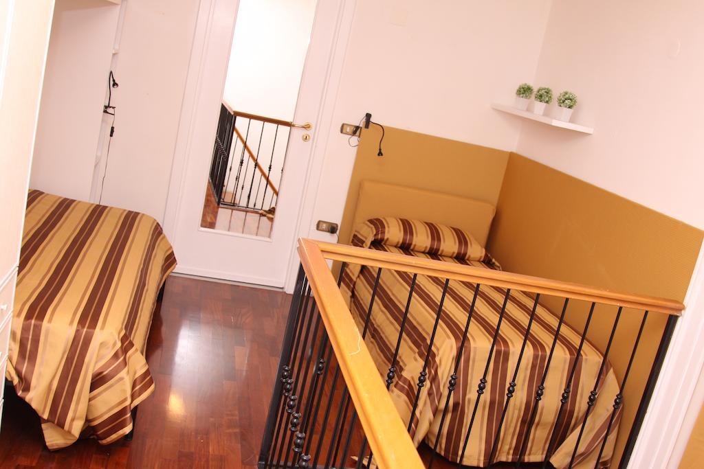 Palazzo Magnocavallo B&B Nápoly Szoba fotó