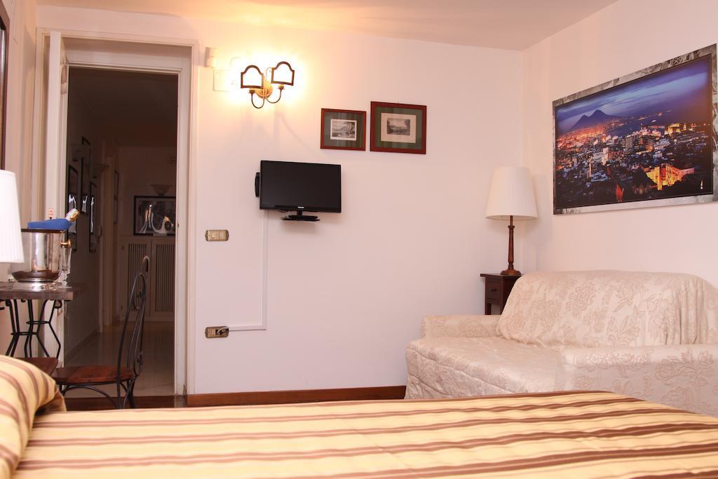 Palazzo Magnocavallo B&B Nápoly Kültér fotó