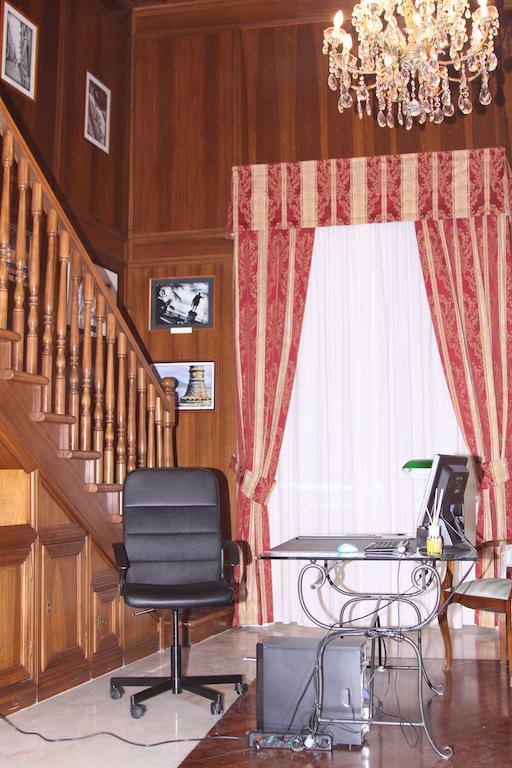 Palazzo Magnocavallo B&B Nápoly Kültér fotó