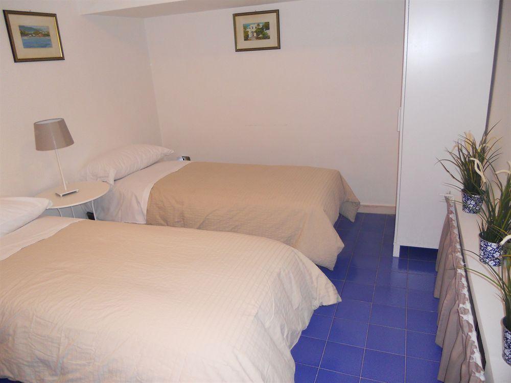 Palazzo Magnocavallo B&B Nápoly Kültér fotó