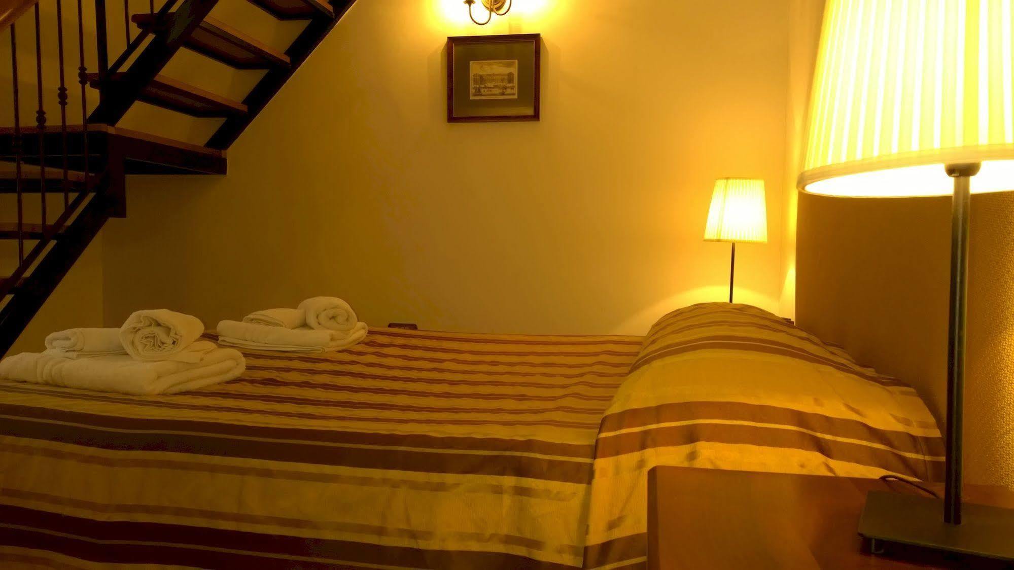 Palazzo Magnocavallo B&B Nápoly Kültér fotó