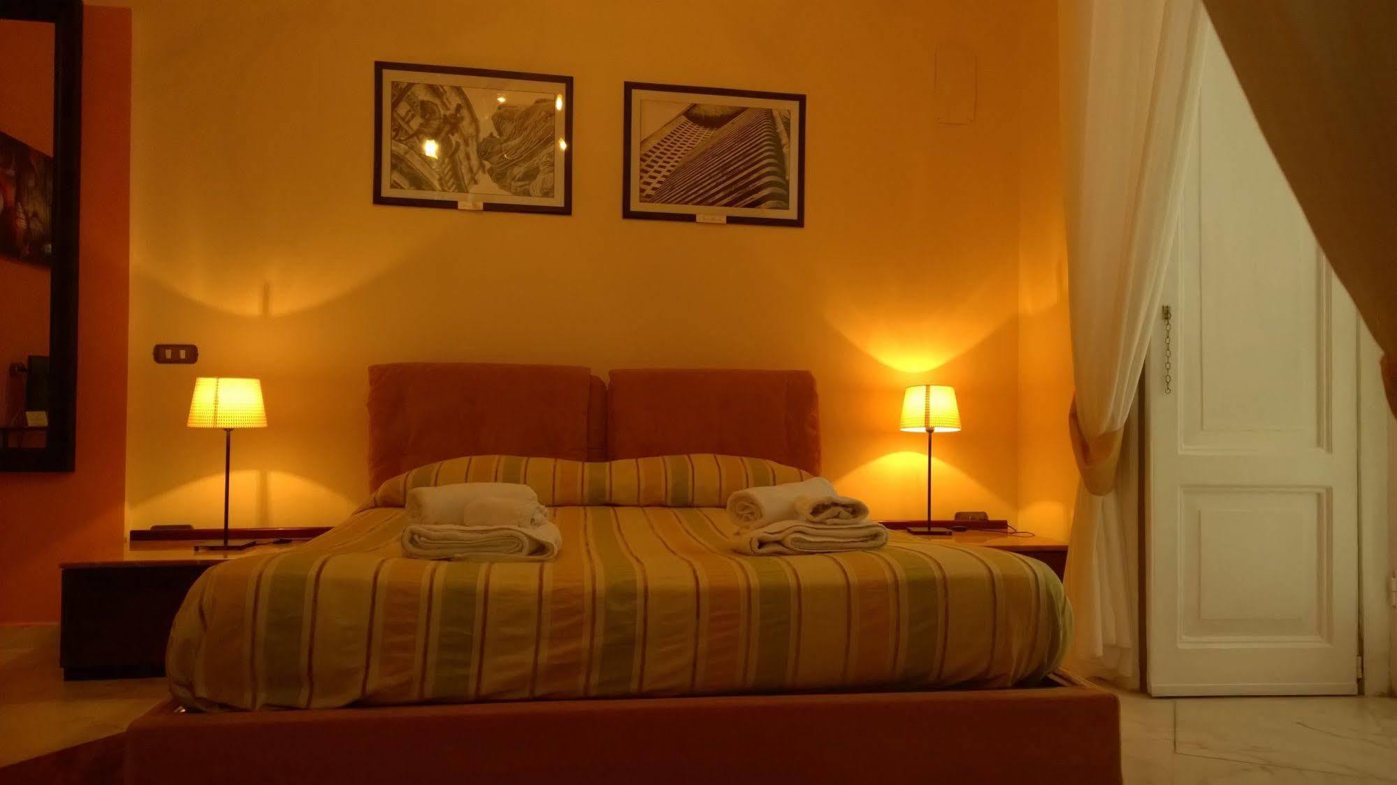 Palazzo Magnocavallo B&B Nápoly Kültér fotó